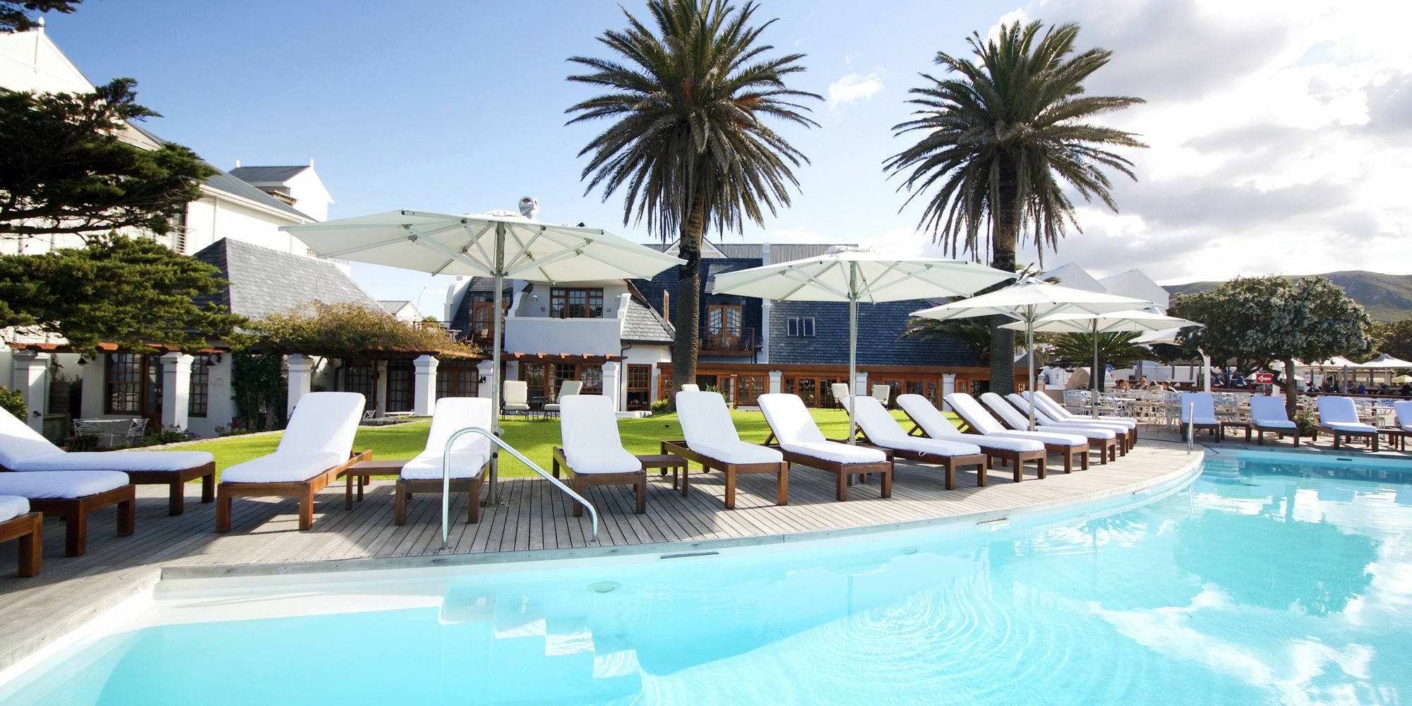 הרמנוס Harbour House Hotel - Le Paradis Apartments מראה חיצוני תמונה