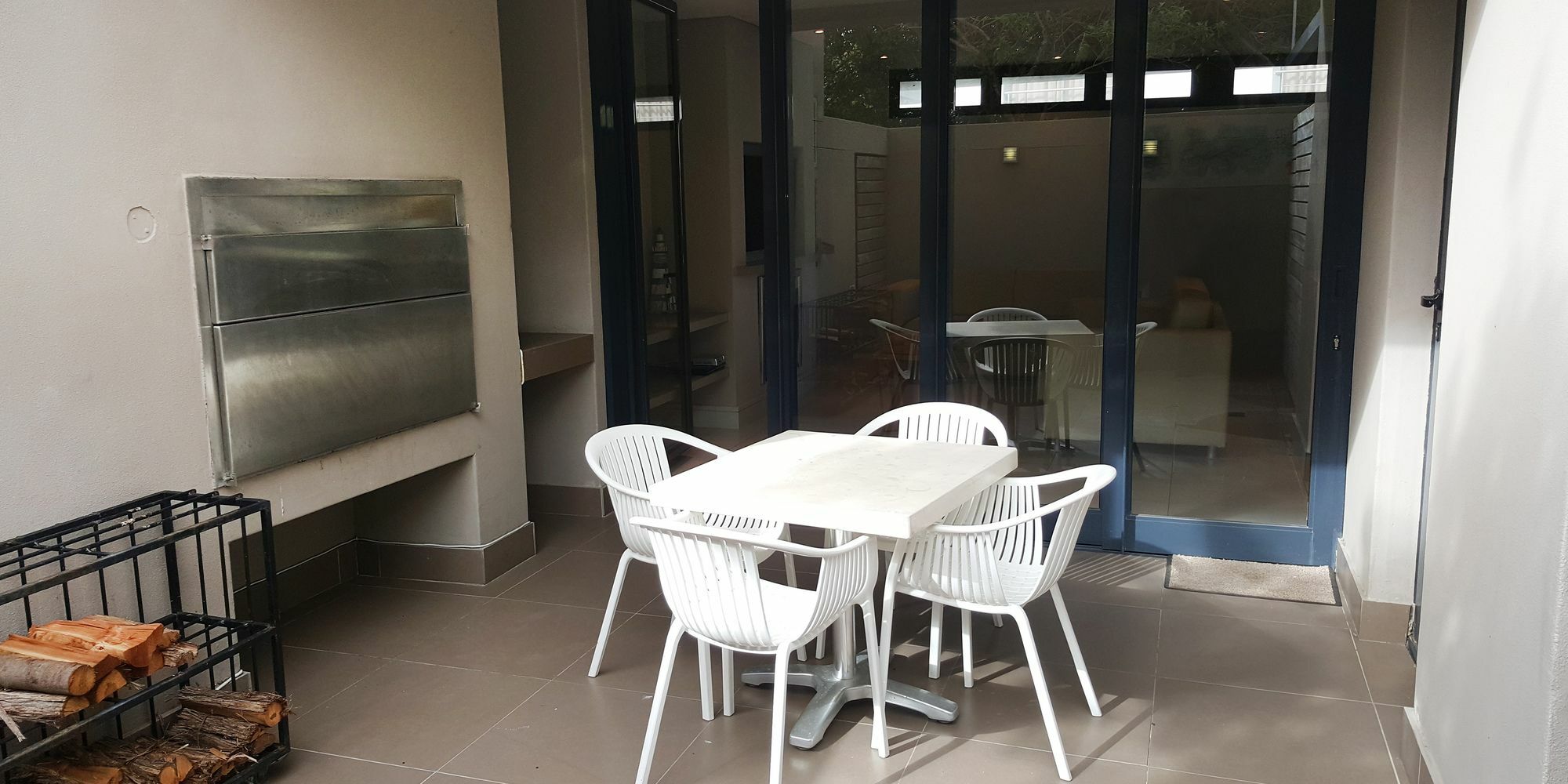 הרמנוס Harbour House Hotel - Le Paradis Apartments מראה חיצוני תמונה
