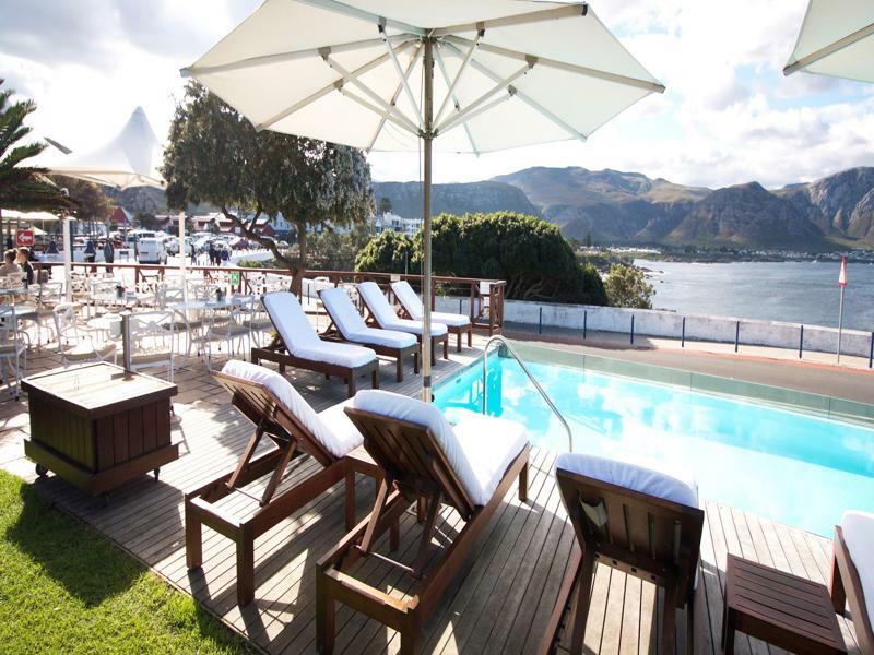 הרמנוס Harbour House Hotel - Le Paradis Apartments מראה חיצוני תמונה